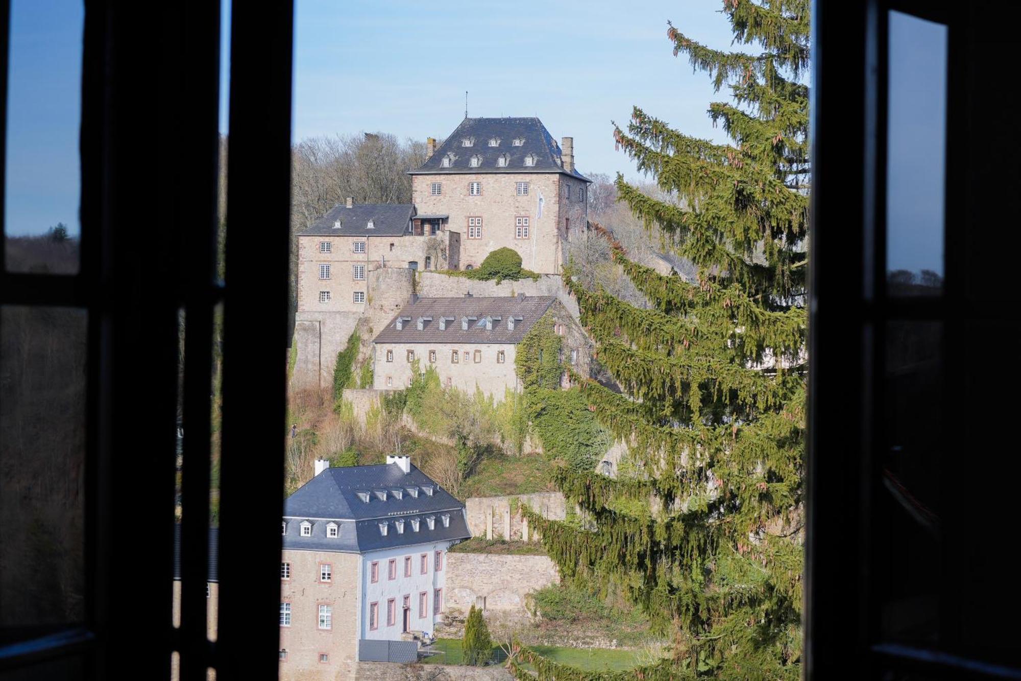 Greenhouse Living "Haus Blankenheim" - Burgblick I Urlaub Mit Hund - 30 Minuten Zum Phantasialand & Nuerburgring Blankenheim  Ngoại thất bức ảnh